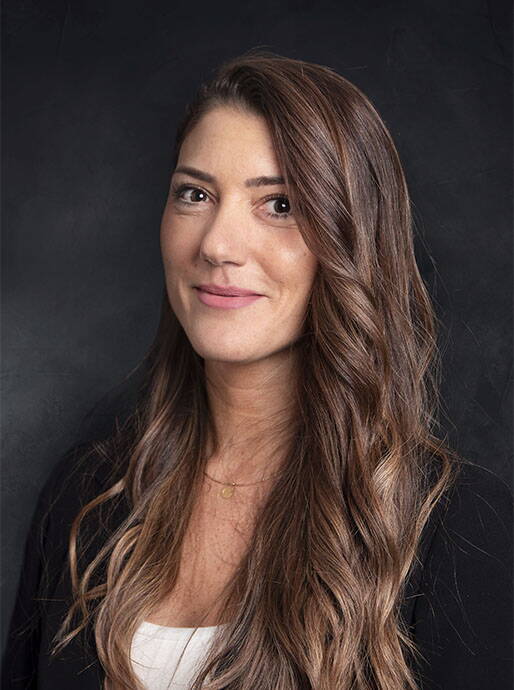 Doris Lukic is Head of Operations at Union Swiss Brokers Holding AG, a registered intermediary and works in Burgdorf and Frauenfeld.