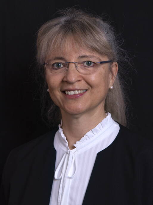 Ingrid Bernhardsgrütter ist Versicherungsberaterin von Union Swiss Brokers Holding AG und in Wil tätig.