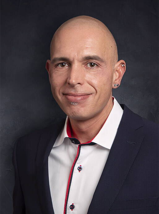 Renato Solomita, directeur général de PRO VITA AG, est conseiller en assurance chez Union Swiss Brokers Holding AG, intermédiaire enregistré et actif à Berne.